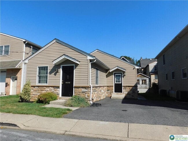 property at 66 W Spruce St
