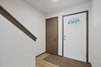 7223 E Pacific Way in Spokane Valley, WA - Building Photo - Building Photo