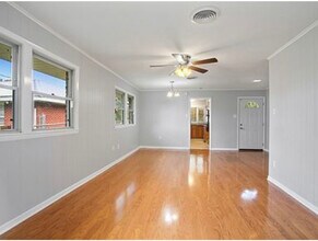 3612 Page Dr in Metairie, LA - Foto de edificio - Building Photo