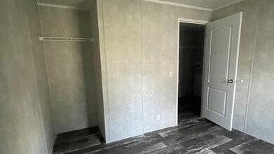 4 Evergreen Ct in Goodfield, IL - Building Photo - Building Photo