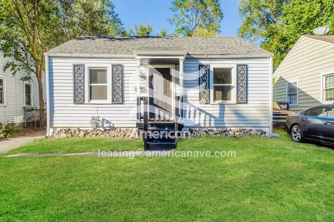 property at 2721 Algonquin Pkwy