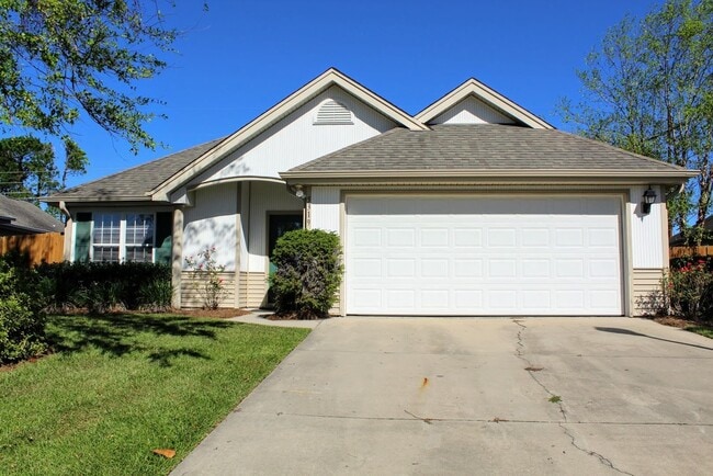 5319 Sun Coast Dr in Wilmington, NC - Building Photo - Building Photo