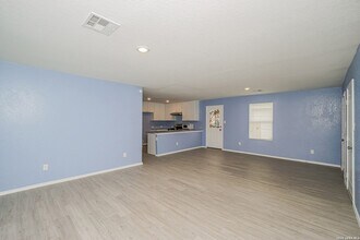 4110 Cross Current in San Antonio, TX - Building Photo - Building Photo