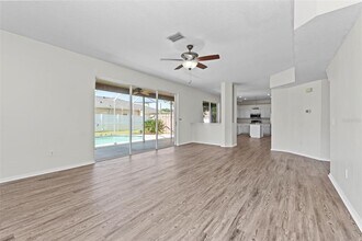 16219 Turnbury Oak Dr in Odessa, FL - Foto de edificio - Building Photo