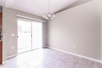 927 Cambridge Ct in Kissimmee, FL - Building Photo - Building Photo