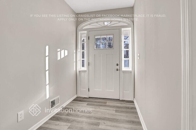 2180 Riverbrook Rd in Decatur, GA - Foto de edificio - Building Photo