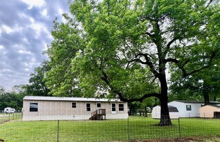 23711 Sorters Rd in Porter, TX - Building Photo