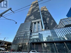 55 Cooper St in Toronto, ON - Building Photo