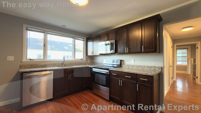 62-64 Billings Ave Unit #2