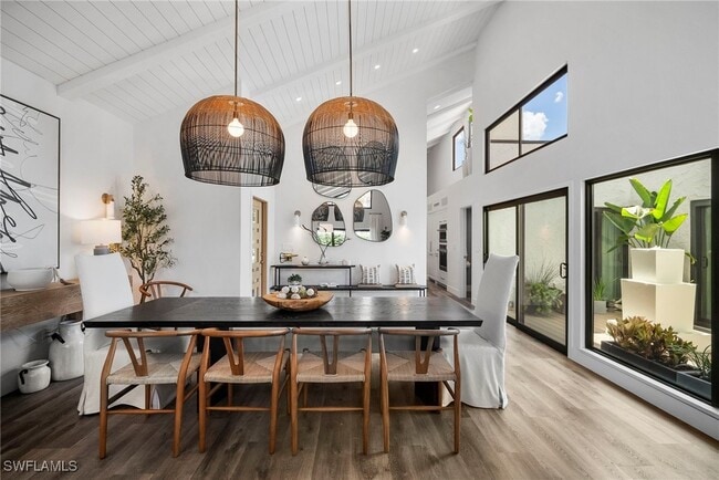 property at 504 Tierra Mar Ln E