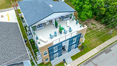 527 N Garden Ave, Unit 527 N Garden Ave. Apt 2 Furnished in Clearwater, FL - Building Photo - Building Photo