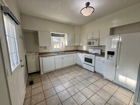 4820 S Rogers St in Bloomington, IN - Building Photo