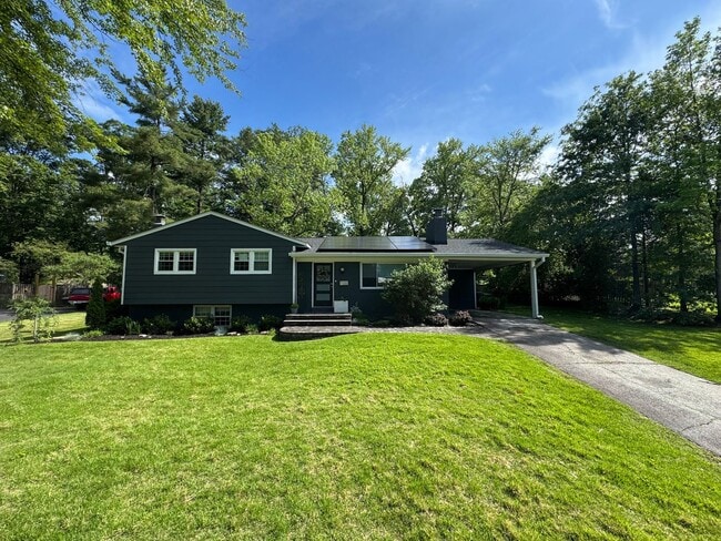property at 4422 Neptune Dr