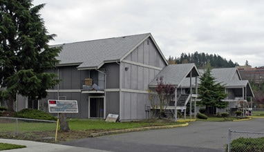 Fairmount Apartments in Puyallup, WA - Foto de edificio - Building Photo