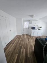 3209 Saratoga Ave in Cleveland, OH - Foto de edificio - Building Photo