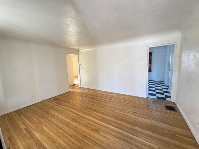 1817 Bryn Mawr Dr NE in Albuquerque, NM - Building Photo - Building Photo