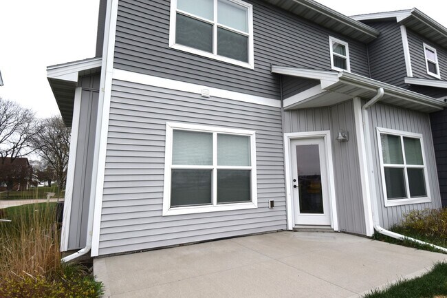 1208 S Linn St in Boone, IA - Building Photo - Building Photo