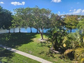 8370 Sands Point Blvd in Tamarac, FL - Building Photo