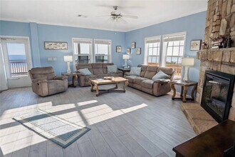 975 Dolly St in Gilchrist, TX - Building Photo - Building Photo