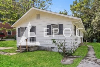 912 Richland St in High Point, NC - Building Photo - Building Photo