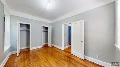 215 W 80th St in New York, NY - Building Photo - Building Photo