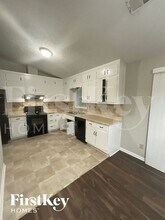 2097 Phillips Rd in Lithonia, GA - Building Photo - Building Photo