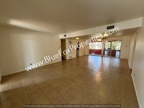 8255 E Koralee Pl in Tucson, AZ - Building Photo - Building Photo