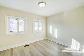 161-163 Hamilton St-Unit -2 in Rochester, NY - Building Photo - Building Photo