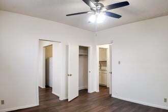 Wyoming Pearl in El Paso, TX - Foto de edificio - Building Photo