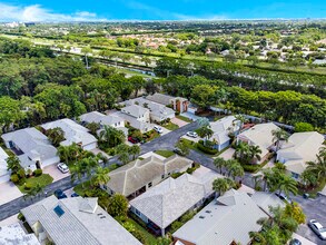 22831 Windsor Wood Ct in Boca Raton, FL - Foto de edificio - Building Photo