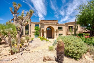 10420 E Morning Vista Ln in Scottsdale, AZ - Building Photo - Building Photo