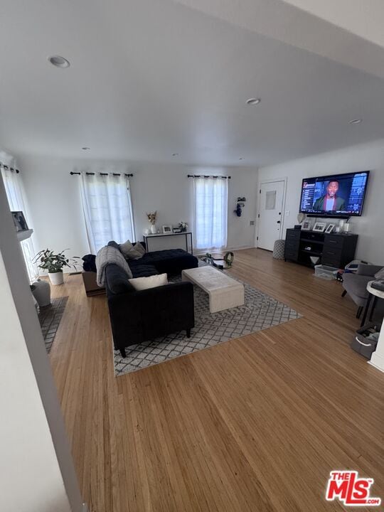 property at 840 S Curson Ave