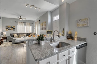 4561 Yellowgold Rd E in Kissimmee, FL - Building Photo - Building Photo