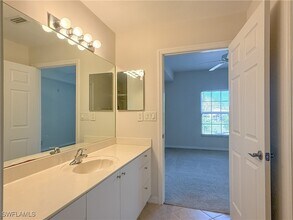 4500 Botanical Pl Cir in Naples, FL - Foto de edificio - Building Photo