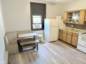 109 N Jefferson St in Brownsburg, IN - Building Photo - Building Photo