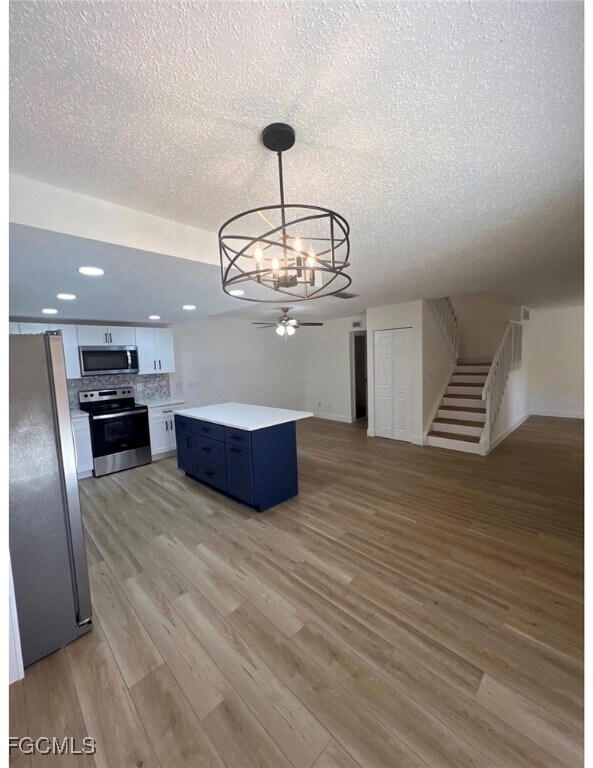 1460 Park Shore Cir in Ft. Myers, FL - Building Photo - Building Photo