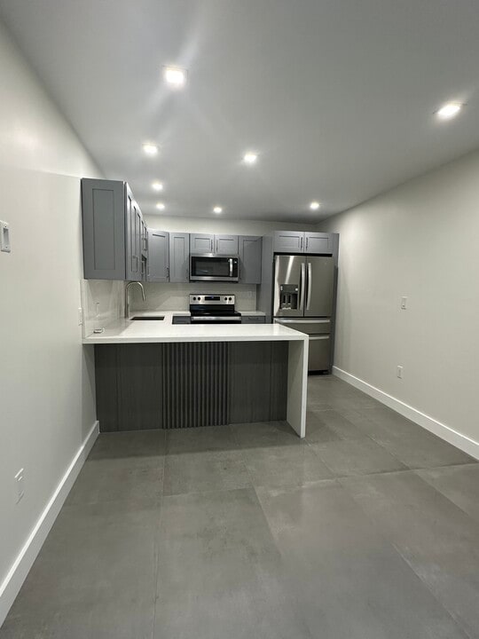 11286 SW 155th Ln in Miami, FL - Foto de edificio