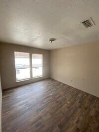 5606 Easthampton Dr, Unit A photo'