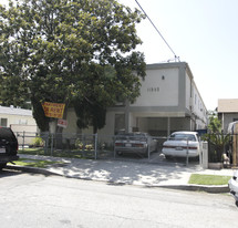 11340 Miranda St in North Hollywood, CA - Building Photo
