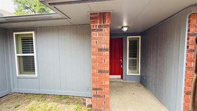 484 Grace Ln in Coppell, TX - Building Photo - Building Photo