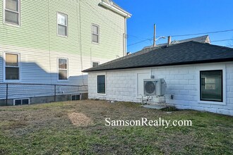 39 Schofield St in Providence, RI - Foto de edificio - Building Photo