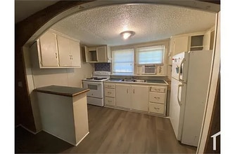 204 St Matthews Rd in Erwin, NC - Building Photo - Building Photo