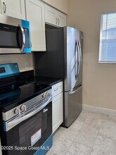 2398 Fox Hollow Dr in Titusville, FL - Building Photo - Building Photo