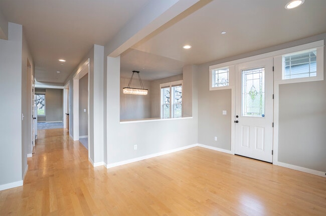 1749 Skyline Ridge Ln SW in Tumwater, WA - Building Photo - Building Photo