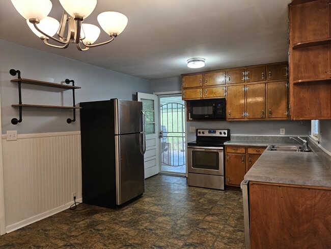 2248 Tilson Cir in Decatur, GA - Building Photo - Building Photo