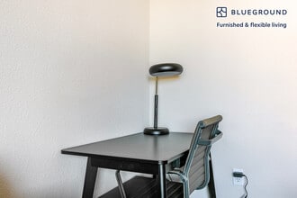 1051 Commodore Dr in San Bruno, CA - Building Photo - Building Photo