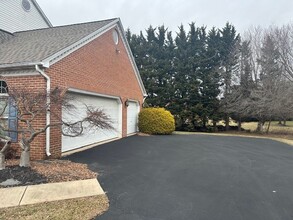 529 Arama Dr in Fallston, MD - Foto de edificio - Building Photo