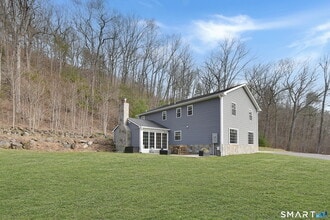 50 1/2 Mountain Spring Rd in Farmington, CT - Building Photo - Building Photo