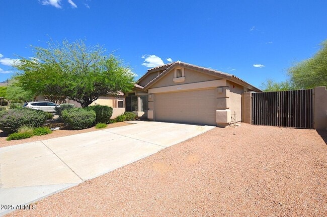 10253 E Penstamin Dr in Scottsdale, AZ - Building Photo - Building Photo