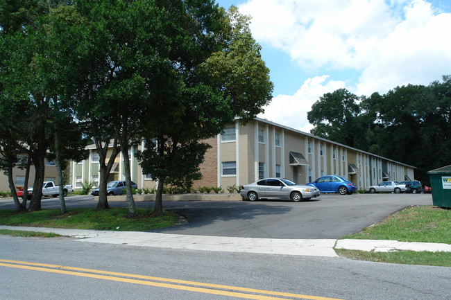 Stetson Cove Apartments in DeLand, FL - Building Photo - Building Photo